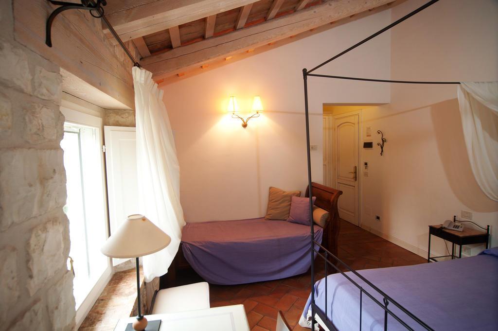Valcastagno Relais & Residence Sirolo Quarto foto