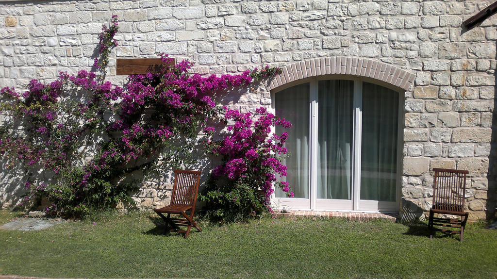 Valcastagno Relais & Residence Sirolo Exterior foto